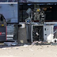 Raznesen bankomat u Sesvetama