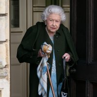 Kraljica Elizabeta II