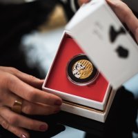 Zlatnik Dalmatinski pas 1 unca obojen