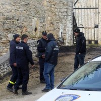 Izgorjelo krovište dvorca iz 14. stoljeća kod Karlovca