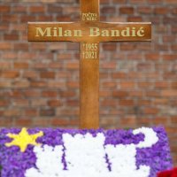 Grob Milana Bandića