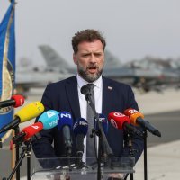 Ministar Banožić sa zapovjednikom 31. borbenog krila AVIANO generalom Baileyem