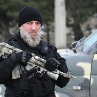 Čečenski dobrovoljci na strani ruskih separatista u Mariupolju