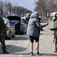 Čečenski dobrovoljci na strani ruskih separatista u Mariupolju