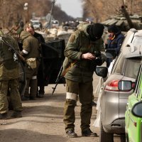 Čečenski dobrovoljci na strani ruskih separatista u Mariupolju