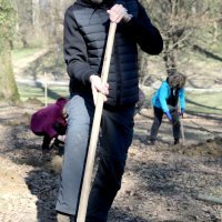 Zagreb: U Maksimiru posađena stabla u sklopu projekta "Sadnja stabala zavičajnih vrsta drveća na prvi dan proljeća"