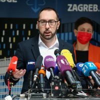 Zagreb: Konferenija Tomislava Tomaševića