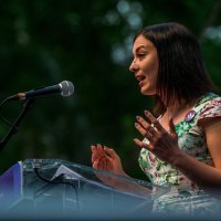 Katalin Cseh na protuvladinom prosvjedu u Budimpešti 2018.