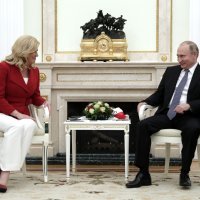 Kolinda Grabar Kitarović i Vladimir Putin