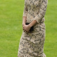 Kate Middleton u cipelama Gianvito Rossi 2016. godine