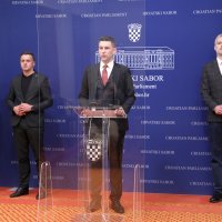Konferencija za medije Mosta o odluci Odbora za ustav o provjeri ustavnosti referendumskih pitanja