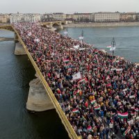 Predizborna kampanja Orbana i Fidesza