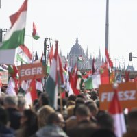 Predizborna kampanja Orbana i Fidesza