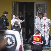 Policija u školi u Pragu u kojoj je mačetom ubijen profesor