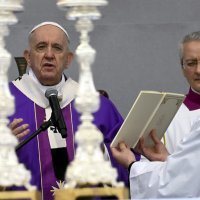 Papa Franjo na Malti