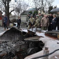 Ursula von der Leyen i Josep Borell u Kijevu i Buči, Ukrajina