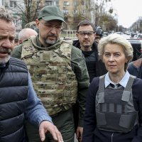 Ursula von der Leyen i Josep Borell u Kijevu i Buči, Ukrajina