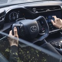 Lexus objavio datum svjetske premijere RZ 450e