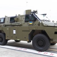 Australija donirala Ukrajini 20 oklopljenih vozila Bushmaster