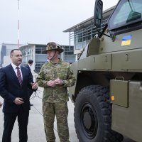 Australija donirala Ukrajini 20 oklopljenih vozila Bushmaster