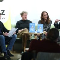 Predstavljanje romana Milana Trenca 'Chandra u potrazi za istinom'