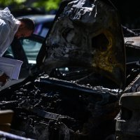 U Utrini izgorjeli automobili