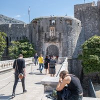 Sve brojniji turisti u Dubrovniku