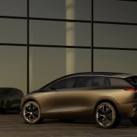 Audi predstavio urbansphere koncept