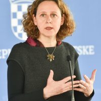 Nina Obuljen Koržinek