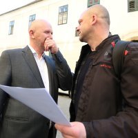 Predstavnici Koordinacije SSSH dijelili su letke zastupnicima Skupštine Grada Zagreba