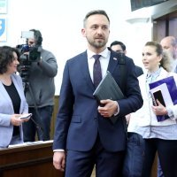 Marin Piletić, rasprava o povjerenju na odboru