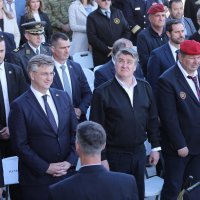 Milanović i Plenković zajedno na Svečanoj akademiji povodom 31. obljetnice 4. gardijske brigade