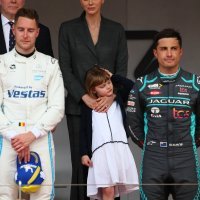 Princeza Charlene i princ Albert s djecom