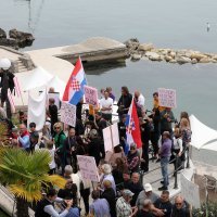 Prosvjed građana Ilovika i Lošinja zbog dogradnje luke Mrtvaška