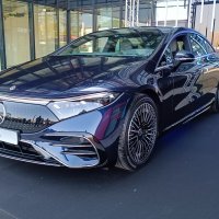 Mercedes EQS
