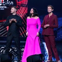 Alessandro Cattelan, Laura Pausini i Mika