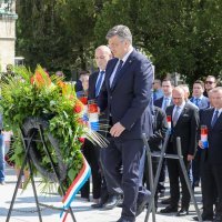 Izaslanstvo HDZ-a položilo je vijenac na grobu Franje Tudjmana