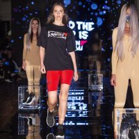 Modna revija brenda Steven Dockman