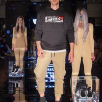 Modna revija brenda Steven Dockman