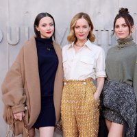 Iris Apatow, Leslie Mann and Maude Apatow