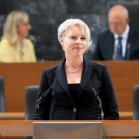 Urška Klakočar Zupančić