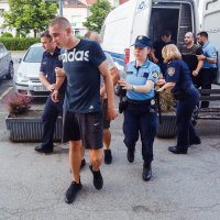 Privođenje navijača Hajduka na Županijski sud u Velikoj Gorici