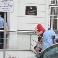 Privođenje uhićenih navijača Hajduka na ispitivanje