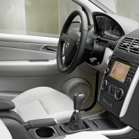 Mercedes-Benz se 2023. oprašta od ručnih mjenjača