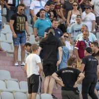 Navijačica i navijač Hajduka među pripadnicima Armade