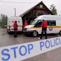 Pripadnici HGSS-a nedaleko Slunja tragaju za nestalom Cessnom