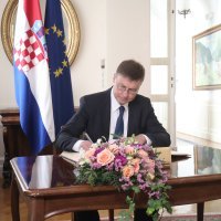 Plenković primio je izvršnog potpredsjednika Europske komisije Valdisa Dombrovskisa