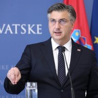 Andrej Plenković i Valdis Dombrovskis održali konferenciju za medije