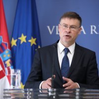 Andrej Plenković i Valdis Dombrovskis održali konferenciju za medije