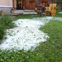 Ministrica Marija Vučković obišla područje pogođeno tučom